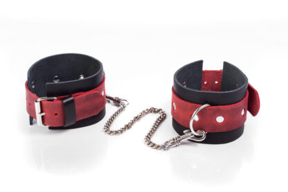 Cuffs Crazy Horse Red