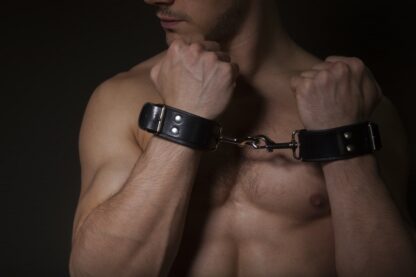 Handcuffs with snap hook for him Classic Collection - Image 3