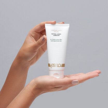 Natural Unisex lubricant with organic aloe vera - Image 2