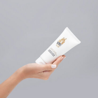 Caress Cream for Buttocks (dented package) - Image 4